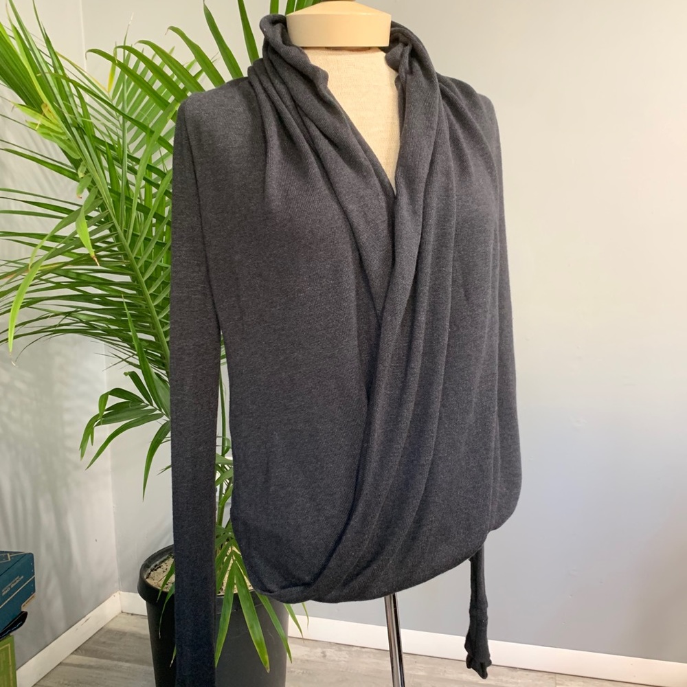 Lululemon Pima cotton sweater two in one size 4